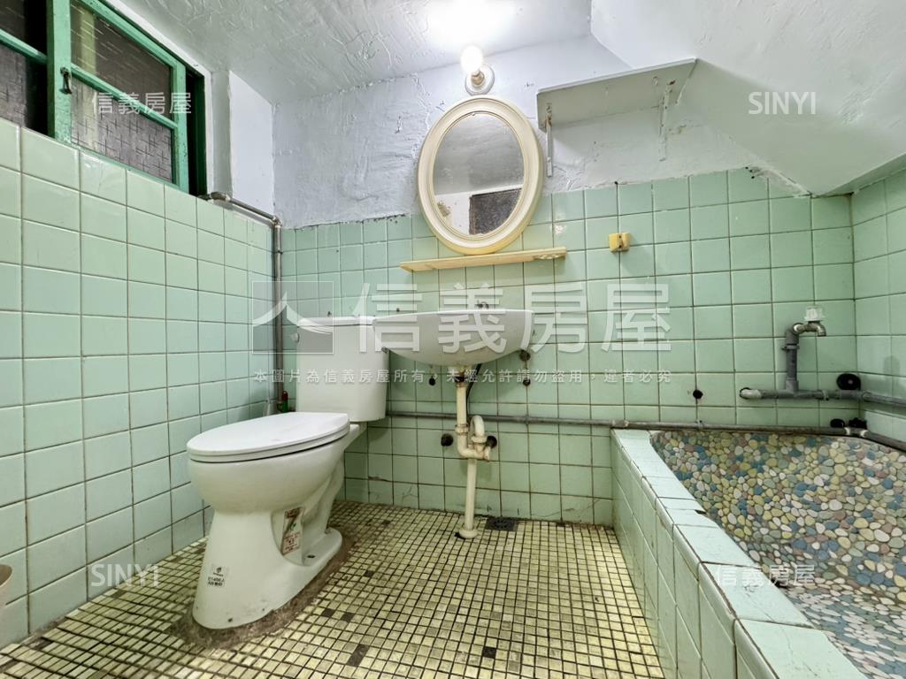 英明國中旁低總成家巷透房屋室內格局與周邊環境