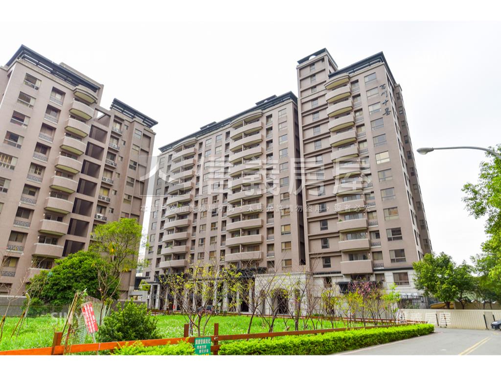 百川十善公園景觀四房車位房屋室內格局與周邊環境