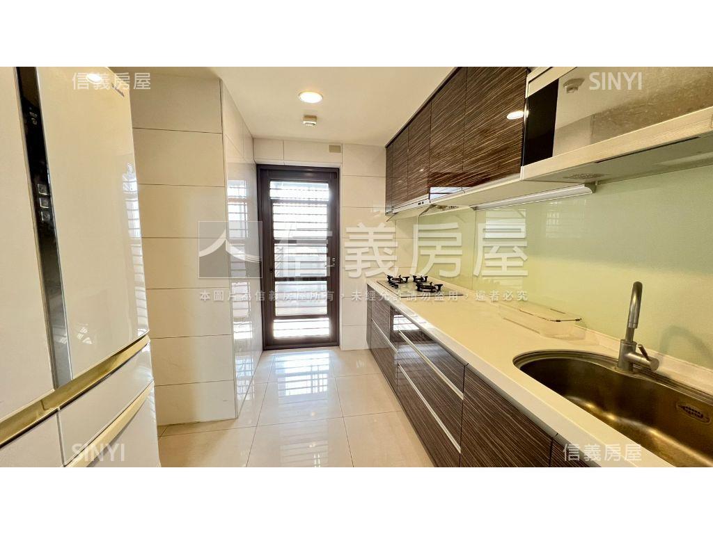 百川十善公園景觀四房車位房屋室內格局與周邊環境