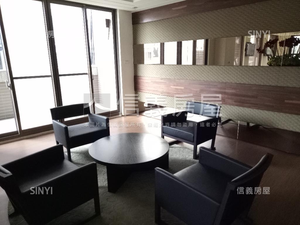 百川十善公園景觀四房車位房屋室內格局與周邊環境