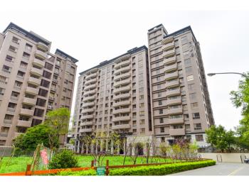 百川十善公園景觀四房車位