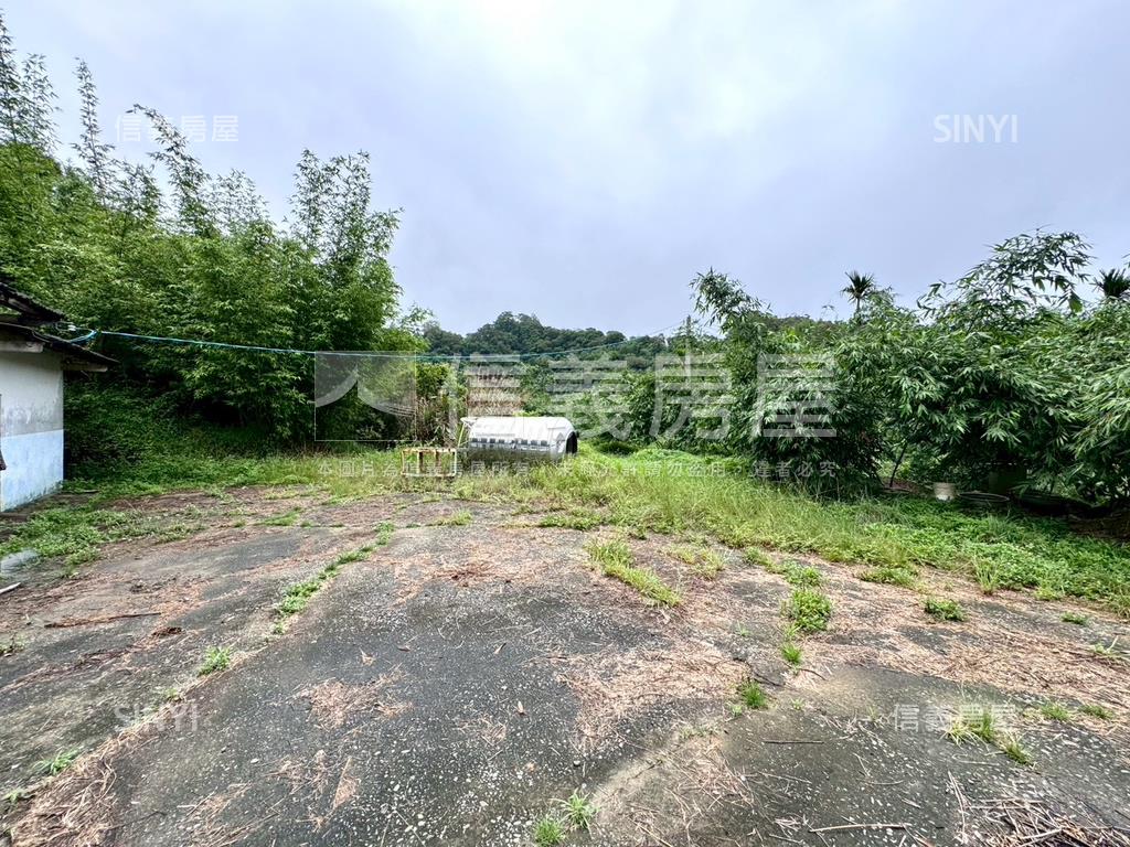 專任潭子土地３２２１房屋室內格局與周邊環境