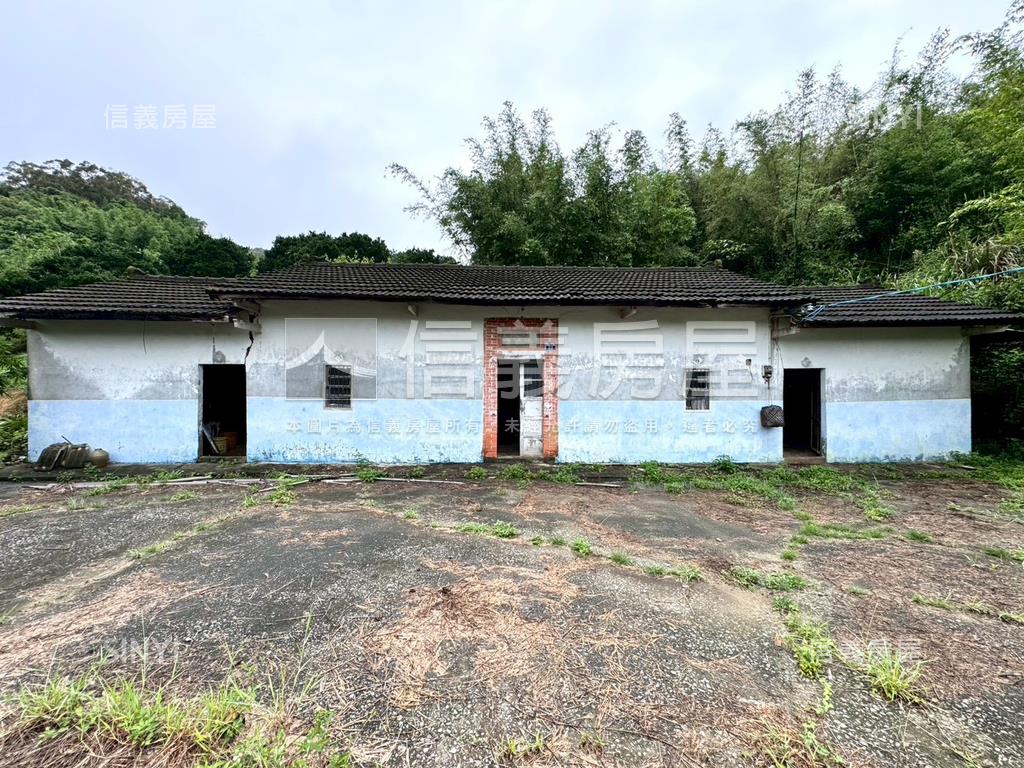 專任潭子土地３２２１房屋室內格局與周邊環境