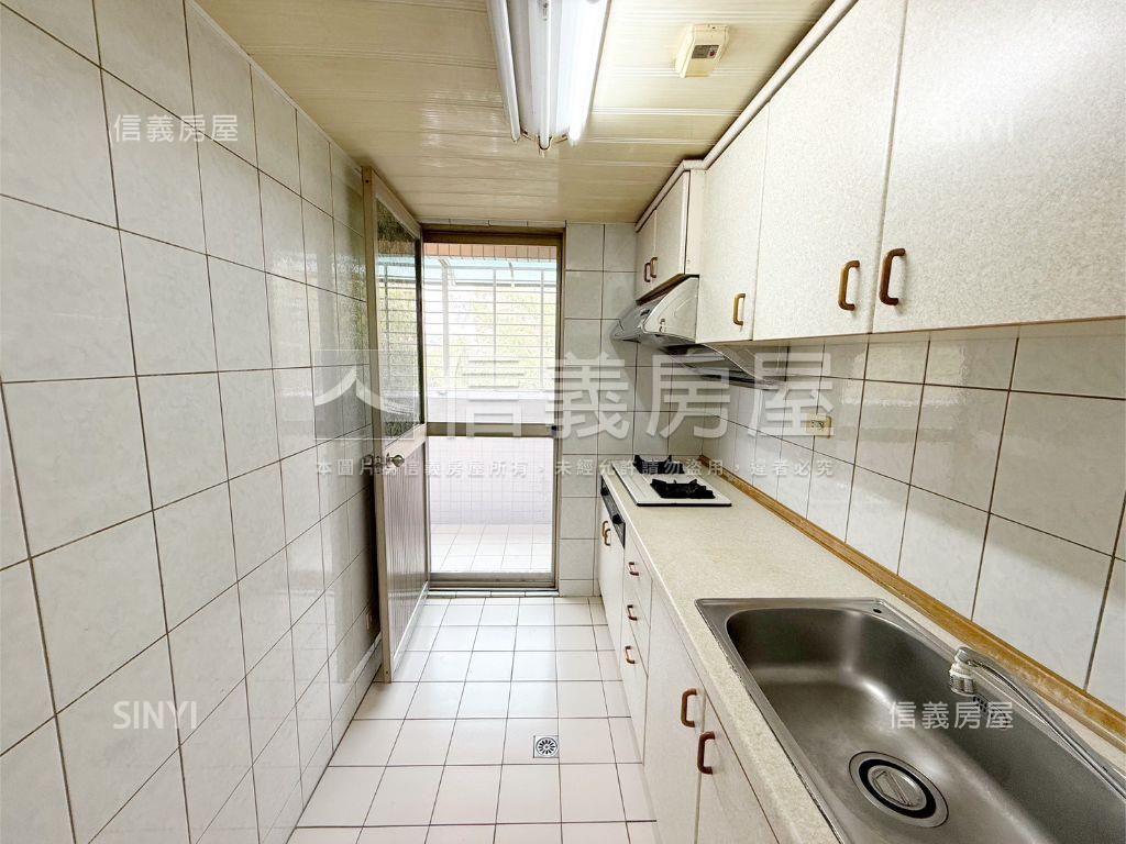 景安成家舒適大兩房房屋室內格局與周邊環境