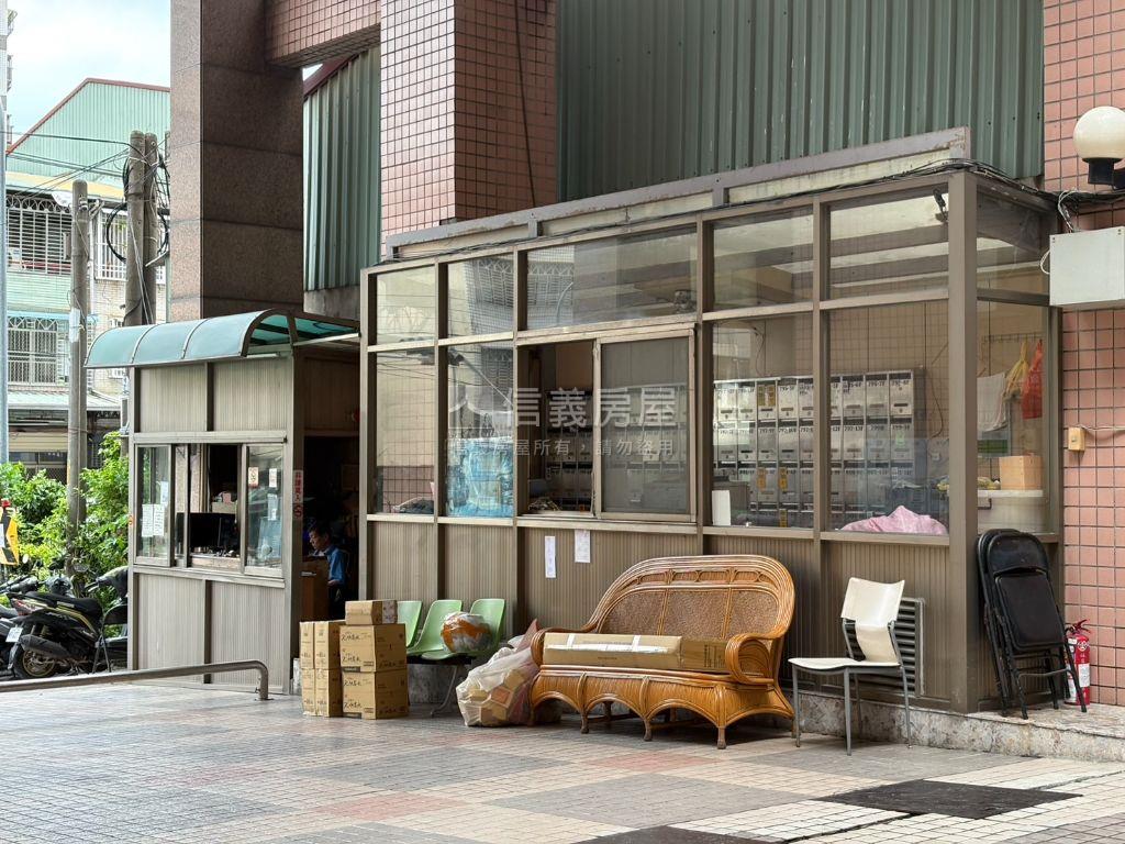 中興商圈商業大空間房屋室內格局與周邊環境