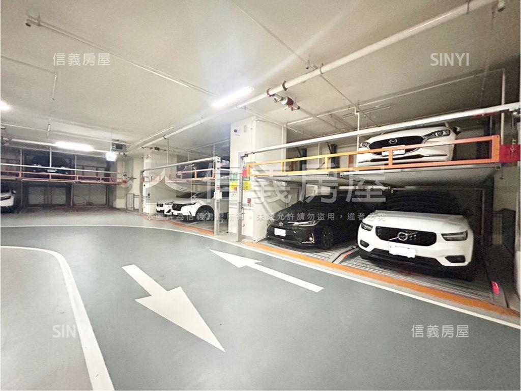 質感墨濤院˙成家２房車位房屋室內格局與周邊環境