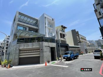 首富建設永華精品車墅