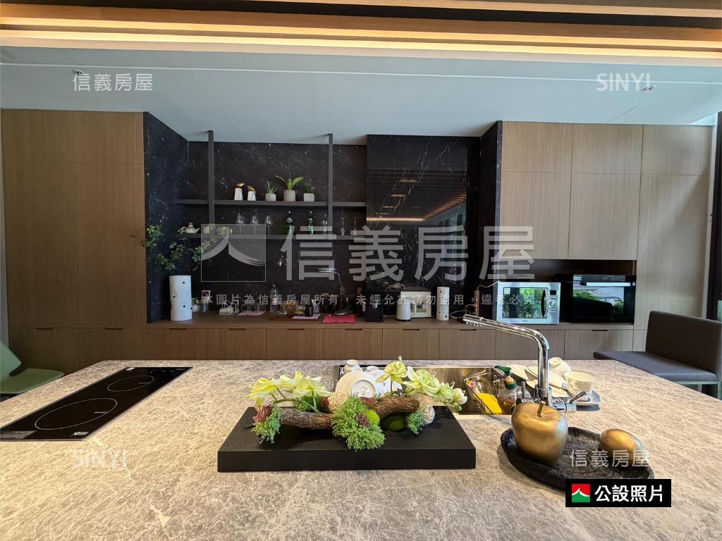 專任文華天際三房雙車位房屋室內格局與周邊環境