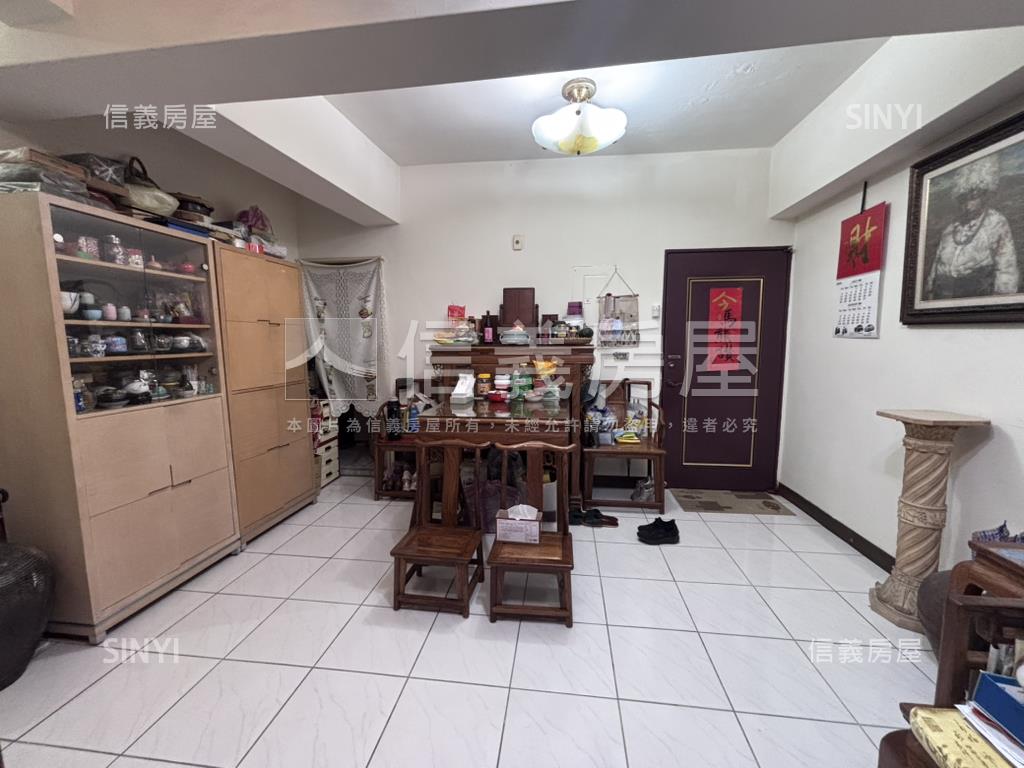 伯爵博市完美二樓三房房屋室內格局與周邊環境