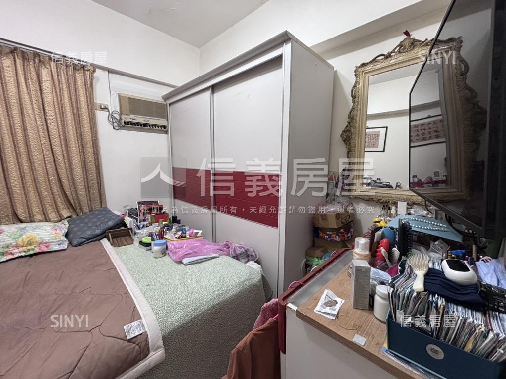 伯爵博市完美二樓三房房屋室內格局與周邊環境