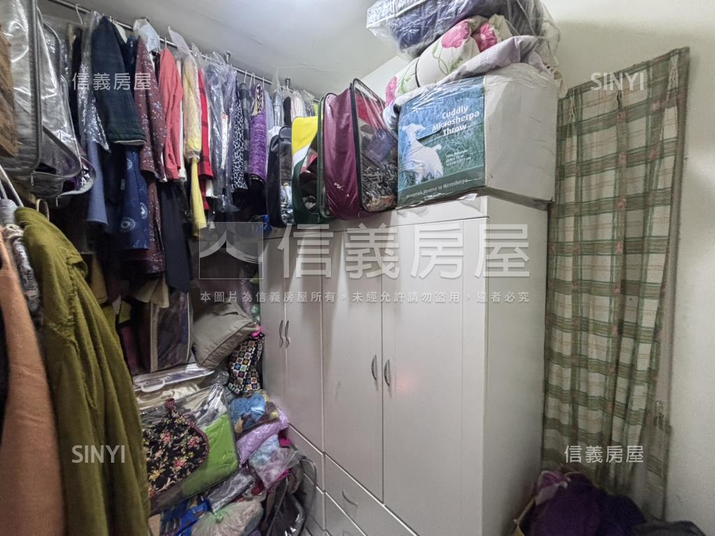 伯爵博市完美二樓三房房屋室內格局與周邊環境