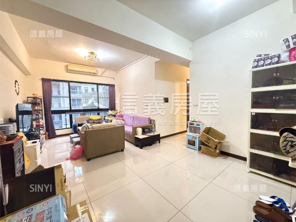 近Ｇ０２竹風三房車位房屋室內格局與周邊環境