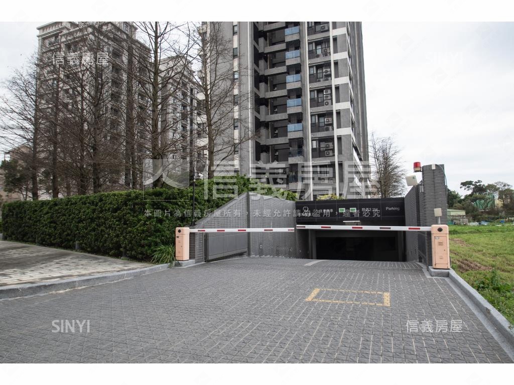 近Ｇ０２竹風三房車位房屋室內格局與周邊環境