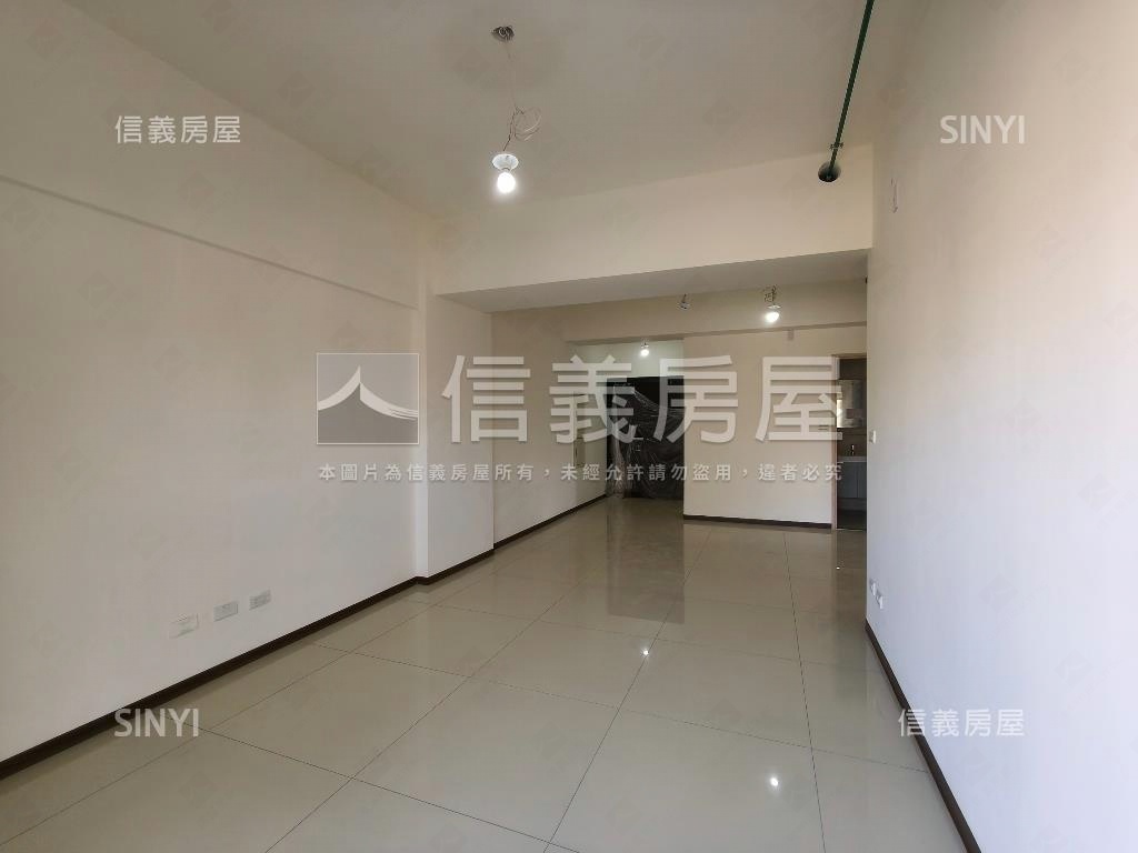 長安琚三房車位美宅房屋室內格局與周邊環境