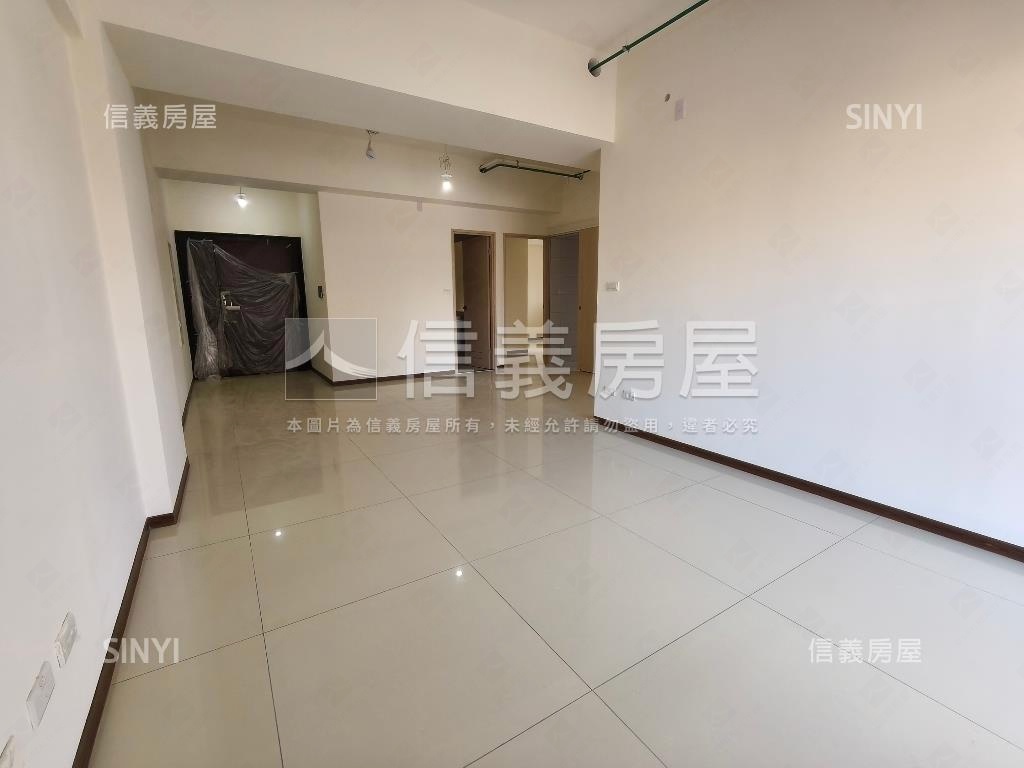 長安琚三房車位美宅房屋室內格局與周邊環境