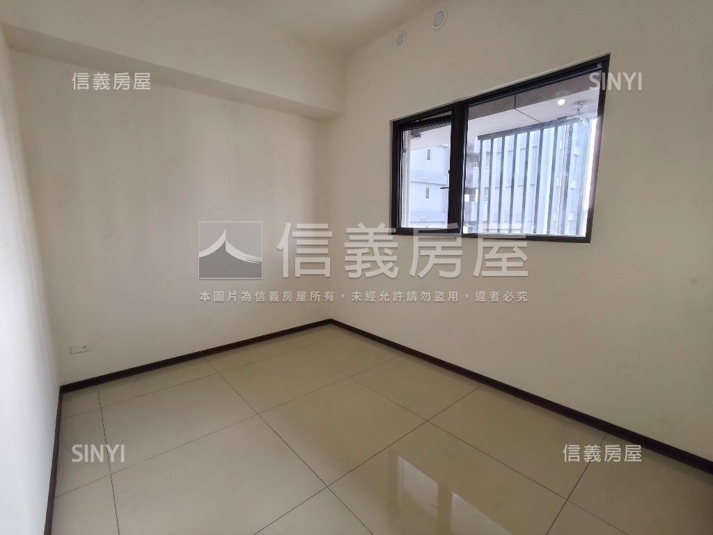 長安琚三房車位美宅房屋室內格局與周邊環境