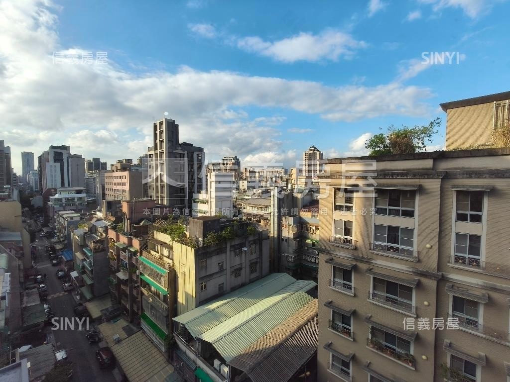 長安琚三房車位美宅房屋室內格局與周邊環境