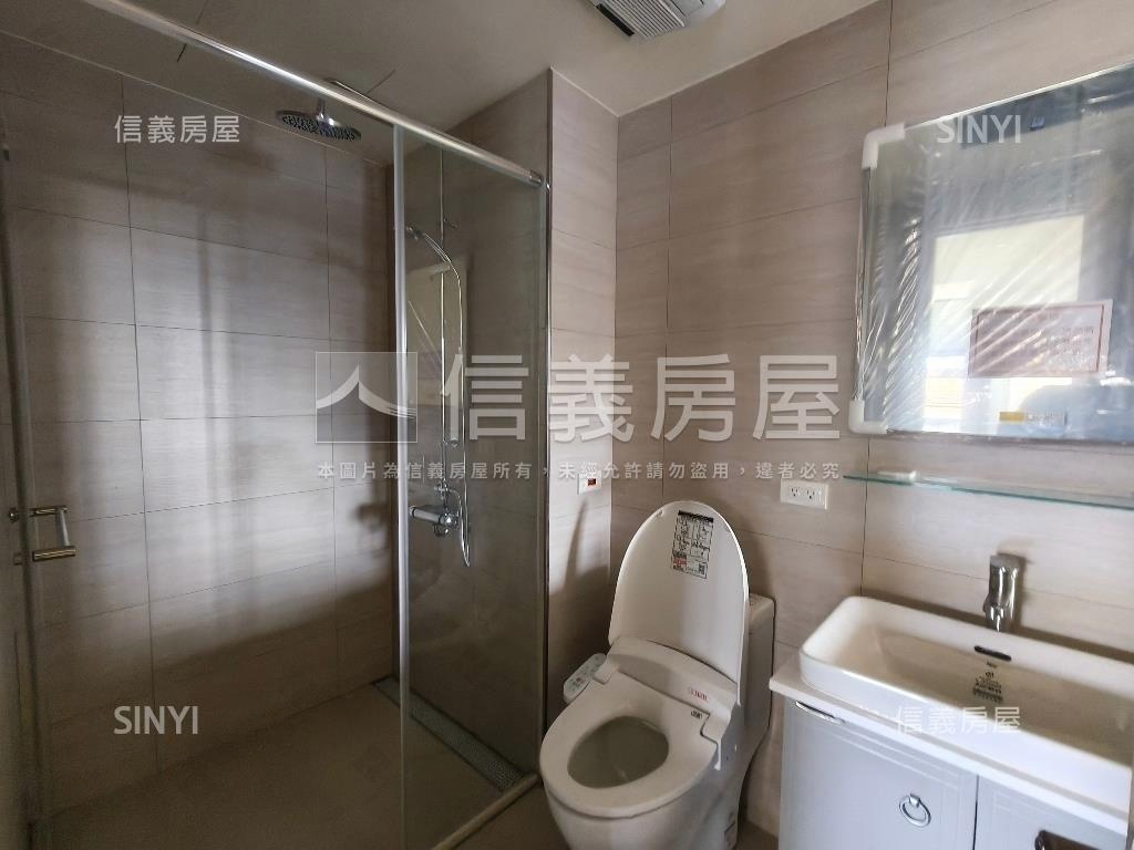 長安琚三房車位美宅房屋室內格局與周邊環境