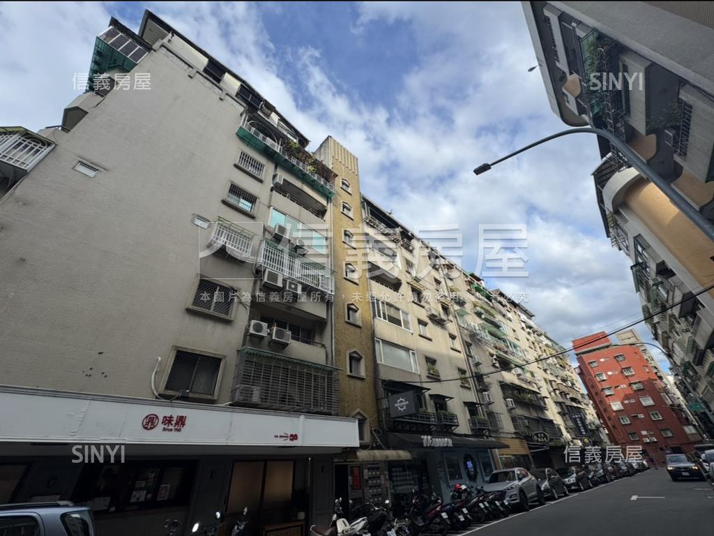 仁愛安和角間店面房屋室內格局與周邊環境