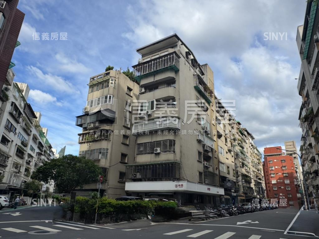 仁愛安和角間店面房屋室內格局與周邊環境