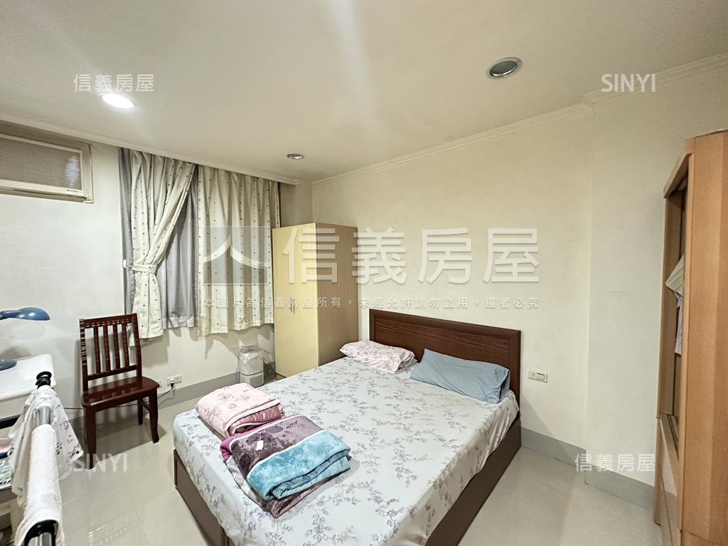 中正商圈方正二樓房屋室內格局與周邊環境