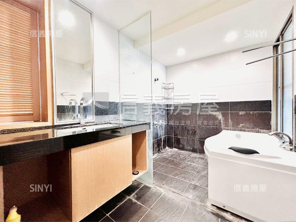 黎明河南帝王視野平面車位房屋室內格局與周邊環境