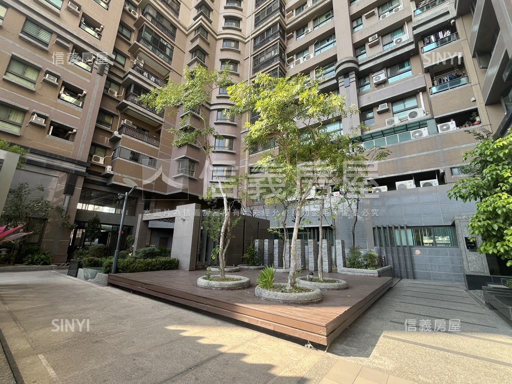 鳳揚中高樓層景觀美四房房屋室內格局與周邊環境