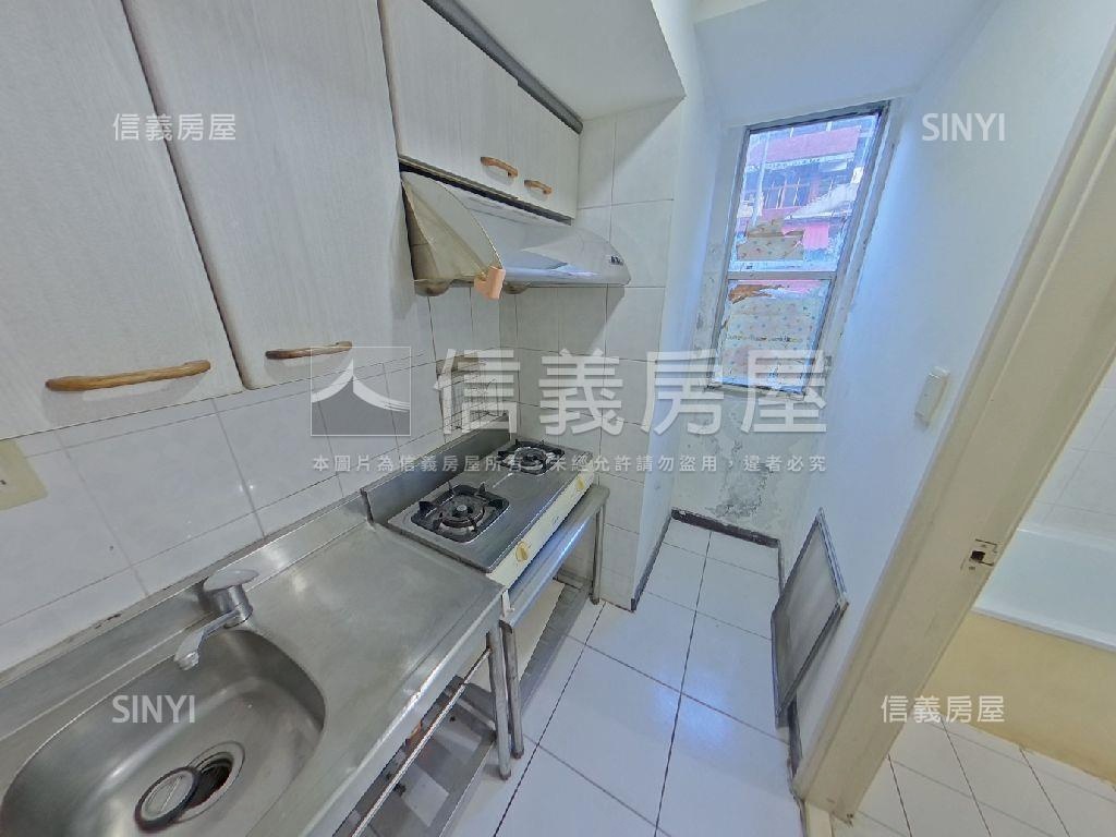 新生活邊間兩面採光房屋室內格局與周邊環境
