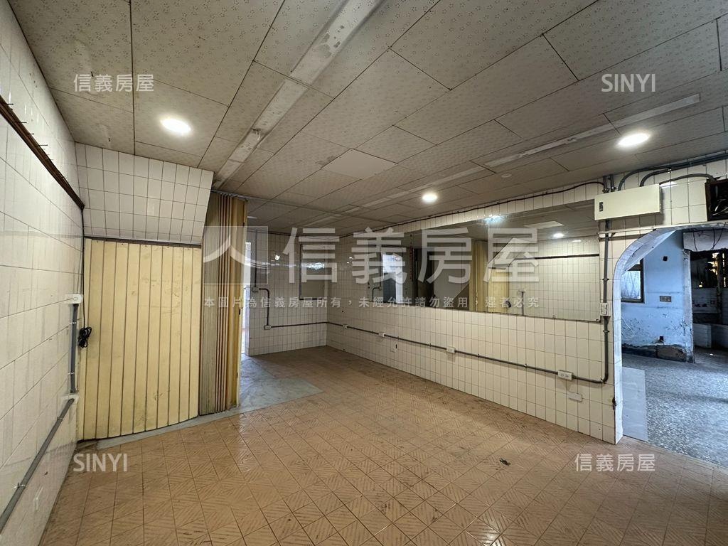 開元商圈１３米大面寬金店房屋室內格局與周邊環境
