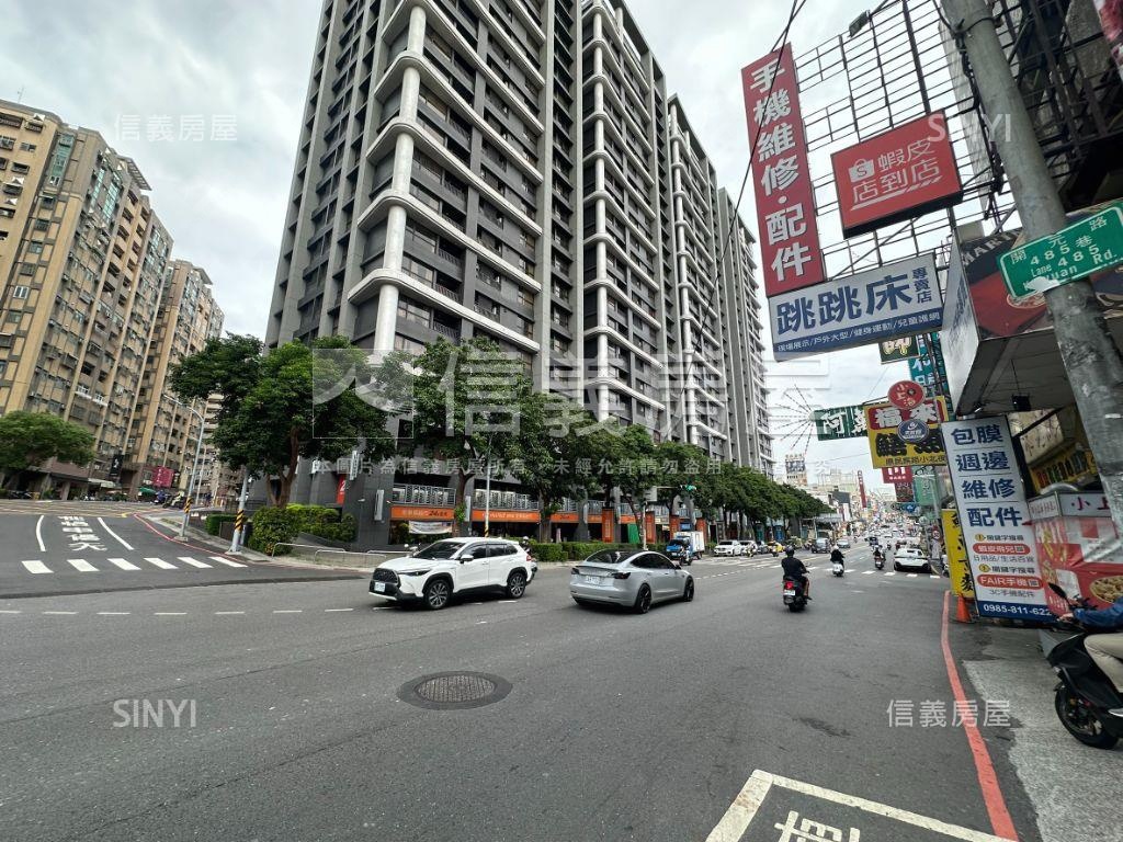 開元商圈１３米大面寬金店房屋室內格局與周邊環境