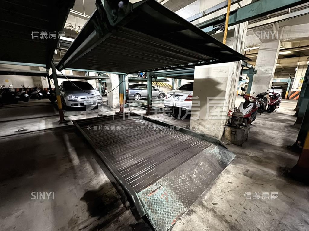 近五權車站電梯兩房房屋室內格局與周邊環境