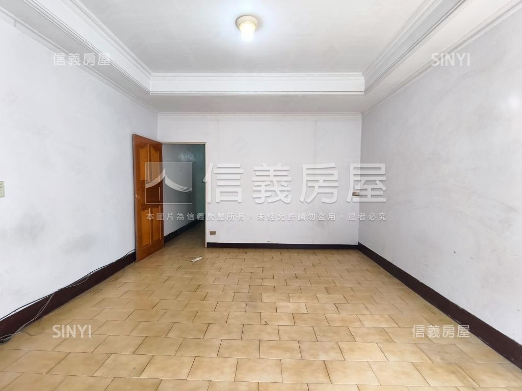 豐年國小美透天房屋室內格局與周邊環境