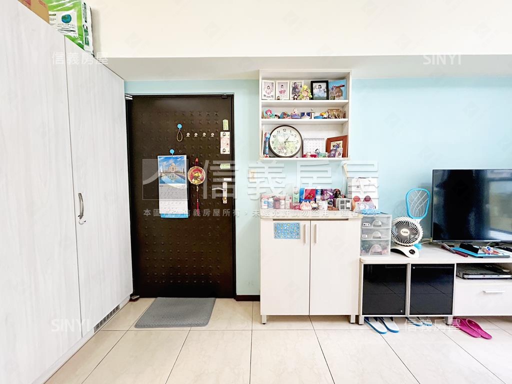 永信捷運純品三房平車房屋室內格局與周邊環境