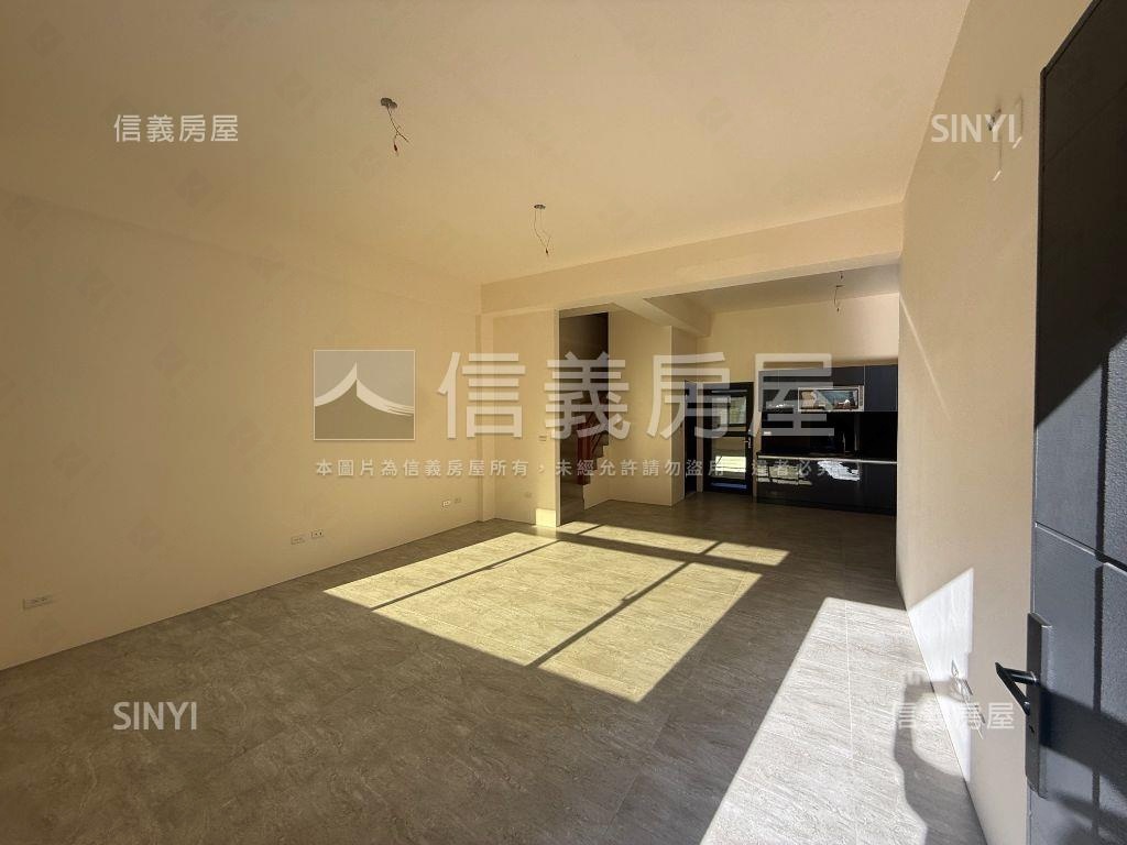 科技產業園區旁全新別墅Ａ房屋室內格局與周邊環境