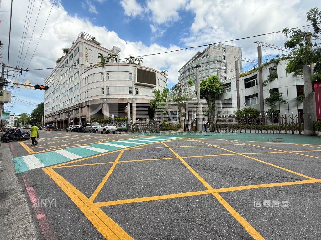 青喆坡平車位房屋室內格局與周邊環境