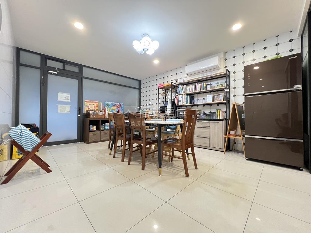 忠貞市場超值美透天房屋室內格局與周邊環境