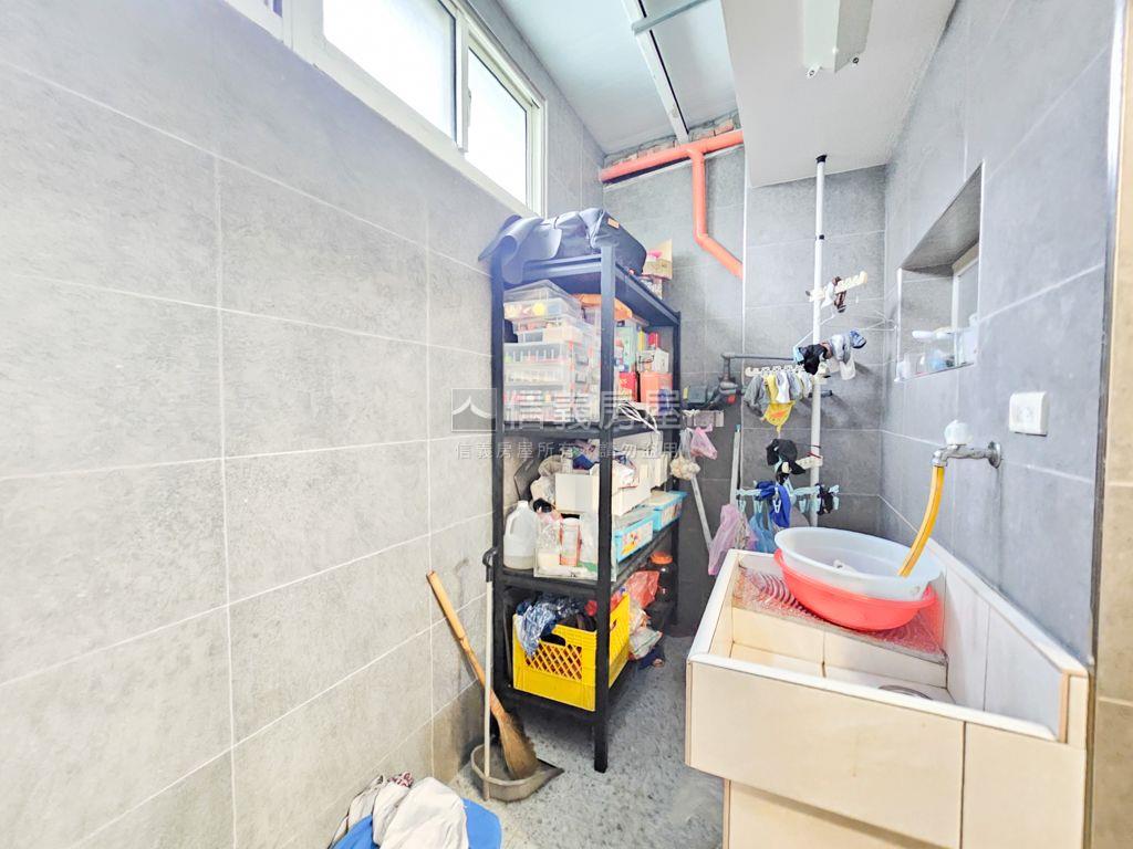 忠貞市場超值美透天房屋室內格局與周邊環境
