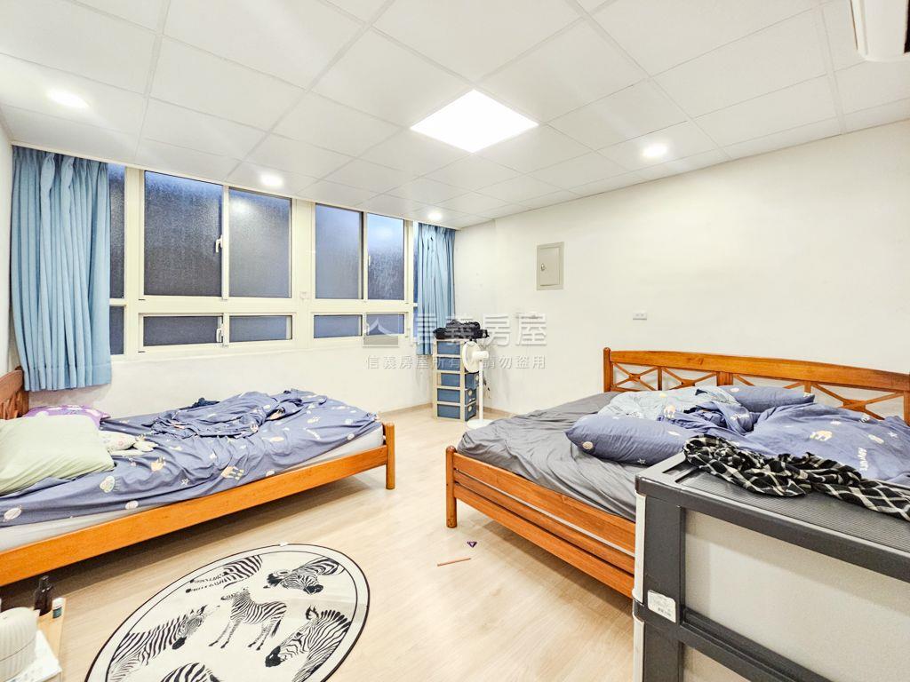 忠貞市場超值美透天房屋室內格局與周邊環境