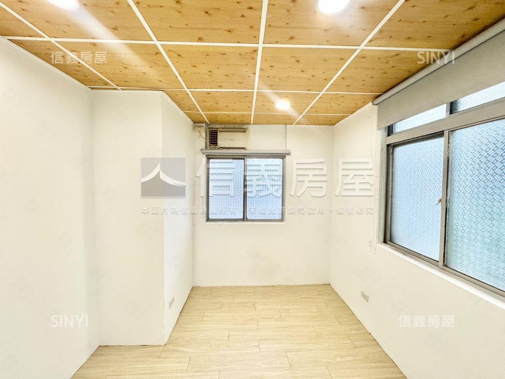 市府旁．邊間採光房屋室內格局與周邊環境