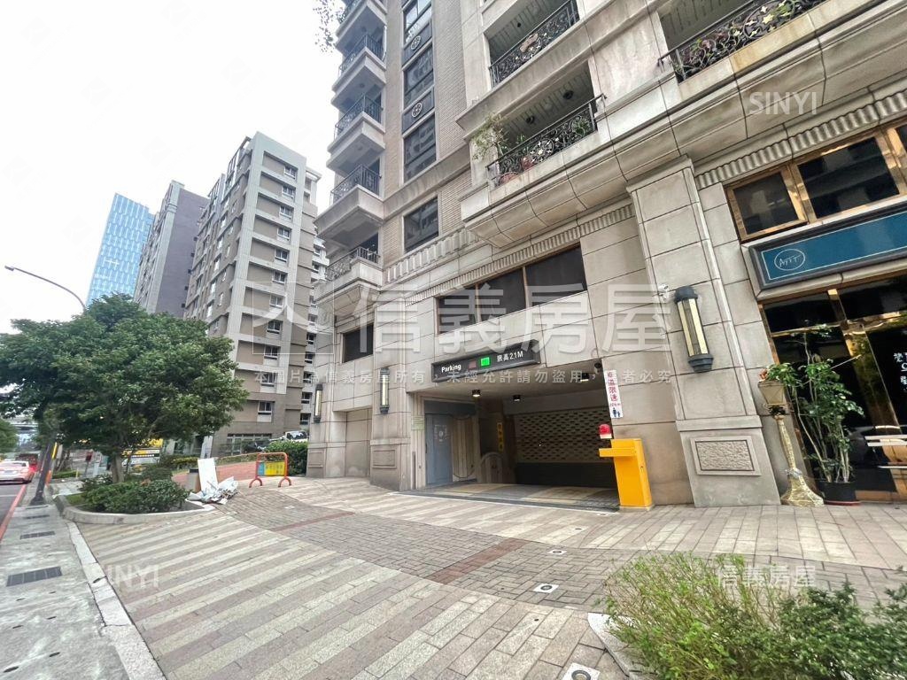 翫賞苑福美街店面房屋室內格局與周邊環境
