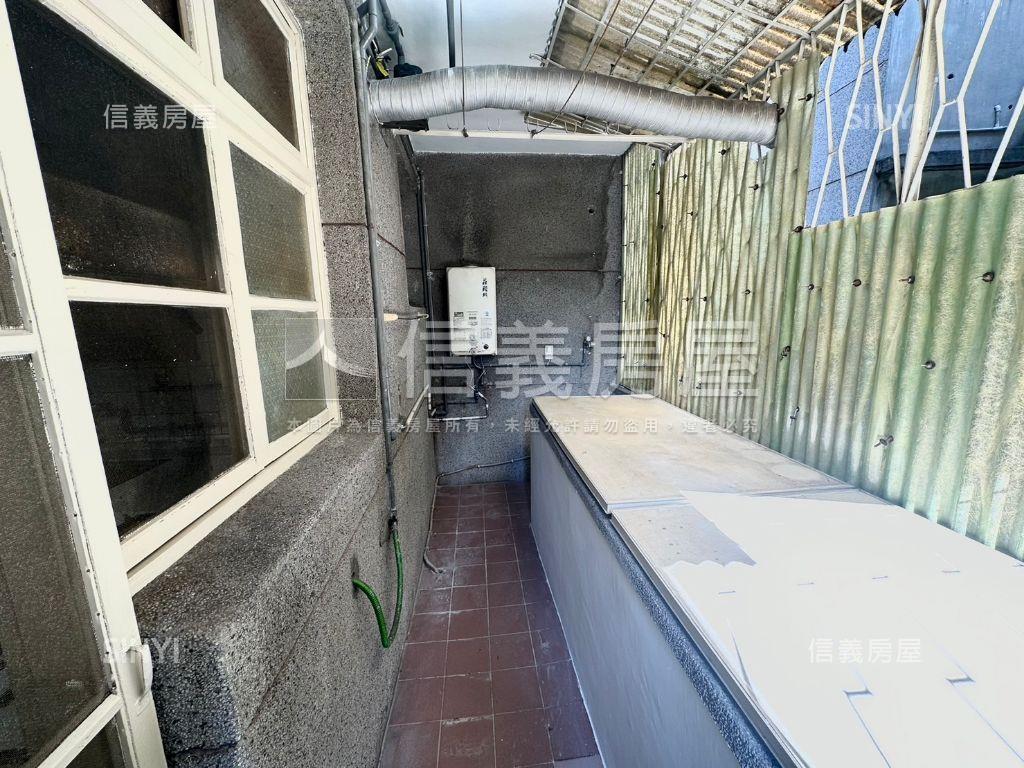 警光街標準３樓房屋室內格局與周邊環境