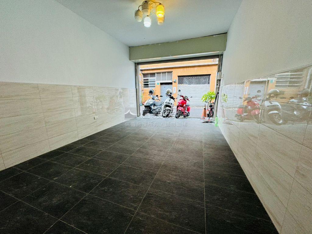 南區舒適美車墅房屋室內格局與周邊環境