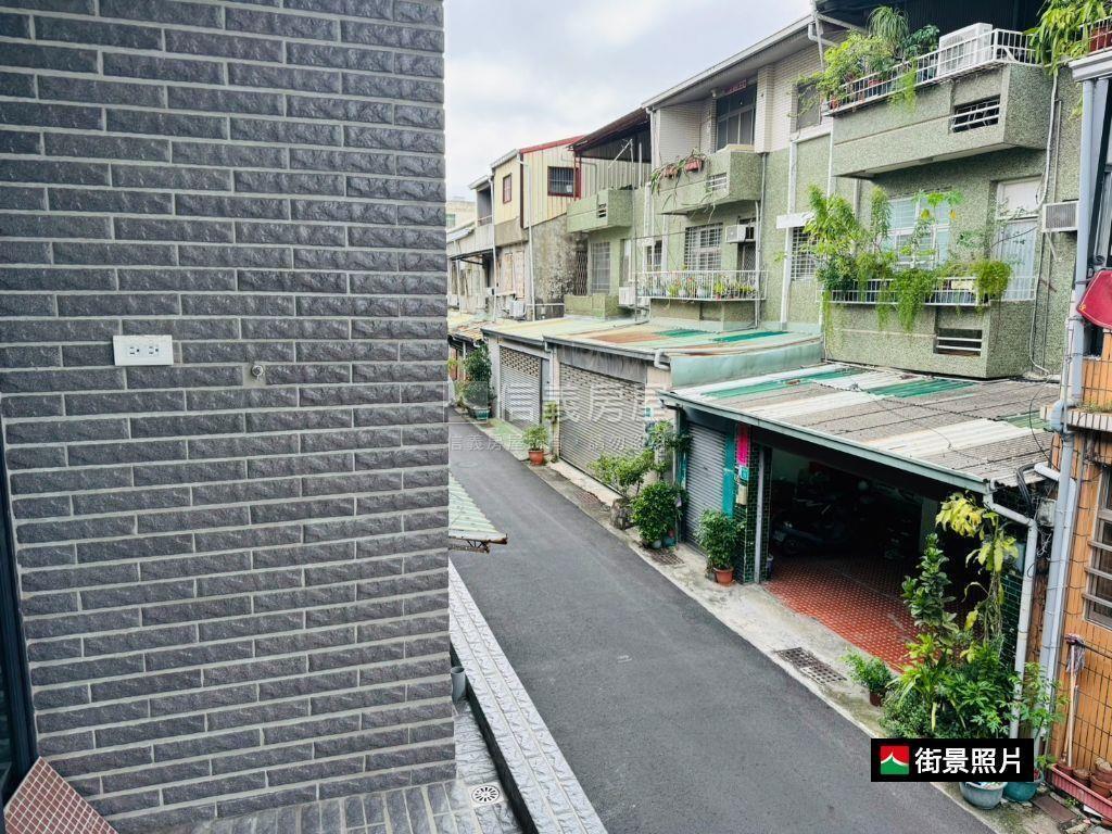 南區舒適美車墅房屋室內格局與周邊環境
