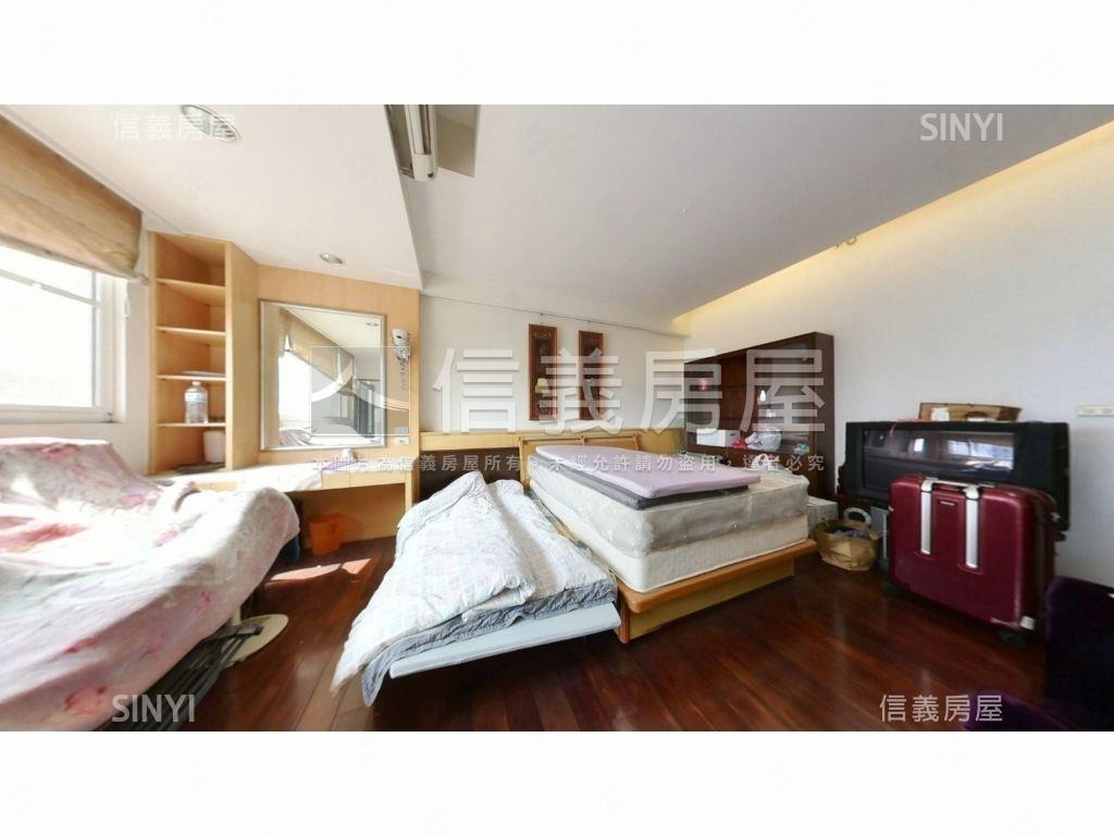 正存中街首排震後電梯別墅房屋室內格局與周邊環境