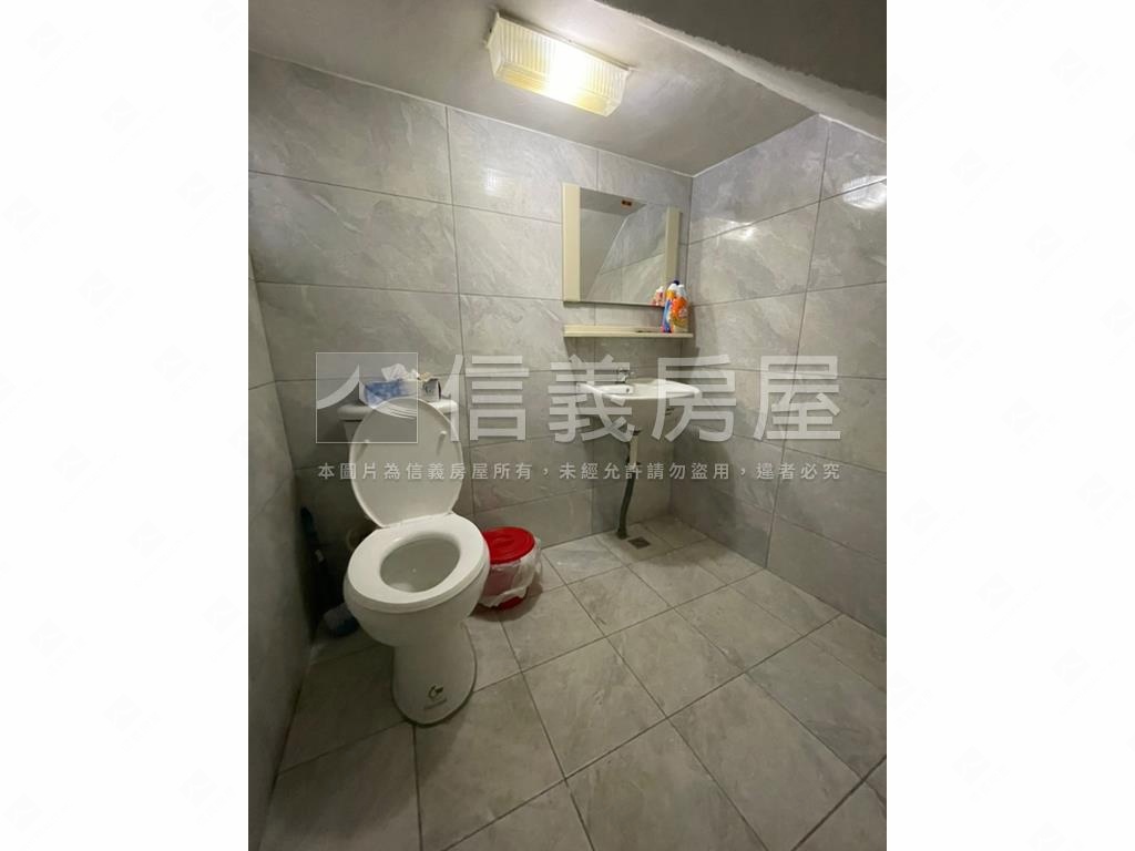 鄰台７４稀有美透天房屋室內格局與周邊環境