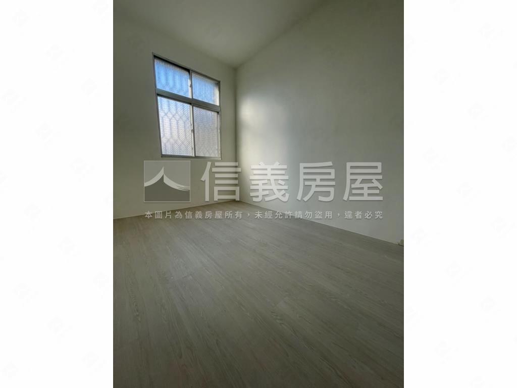 鄰台７４稀有美透天房屋室內格局與周邊環境