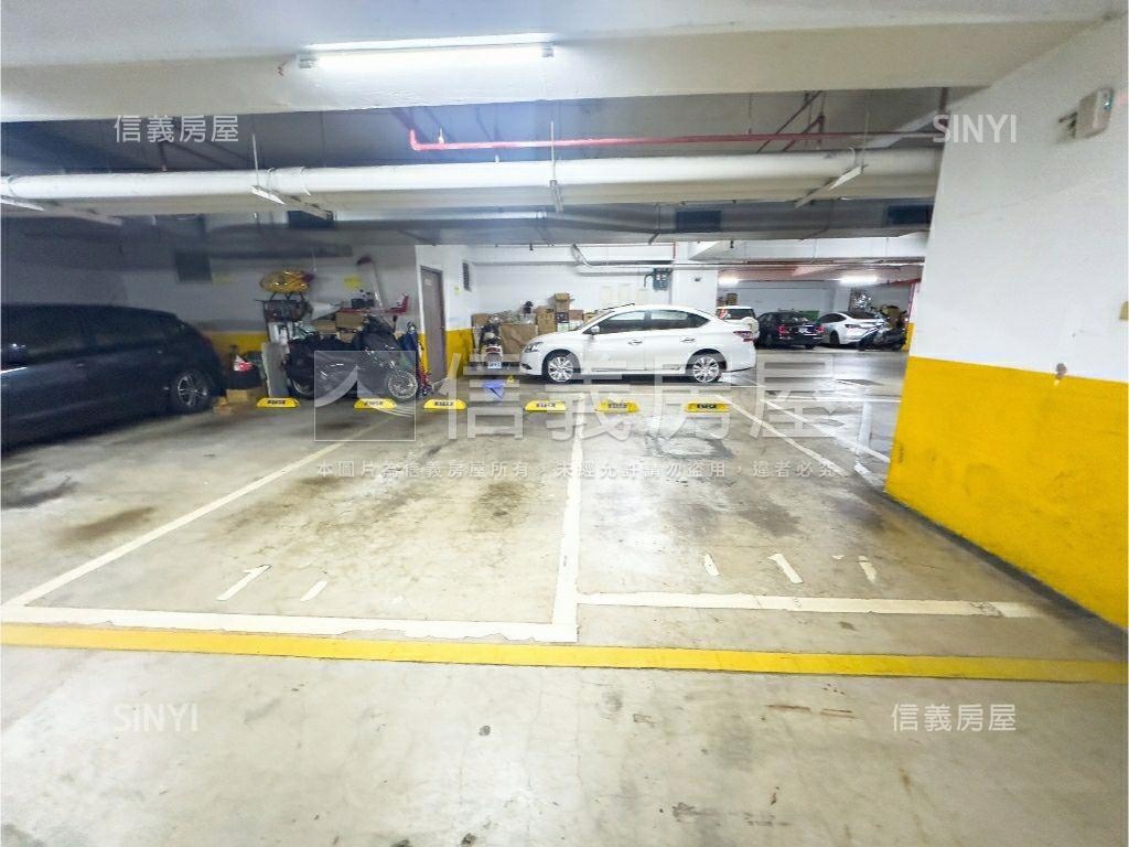 《台大御園》經典六房房屋室內格局與周邊環境