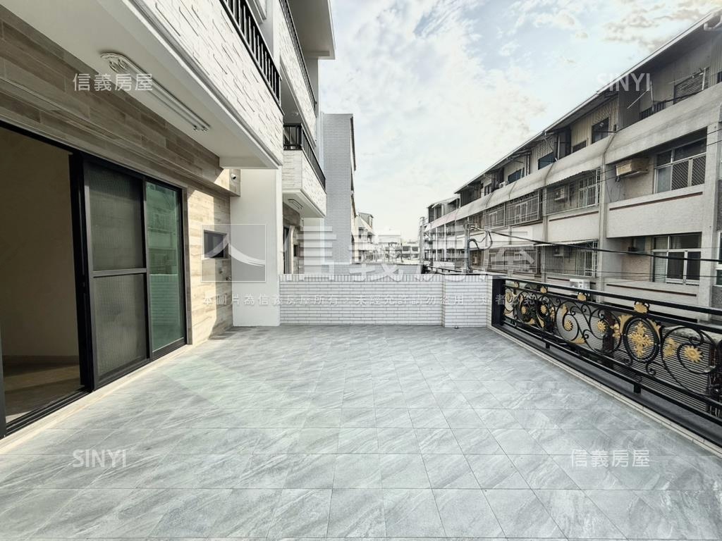 佳里全新電梯雙車墅Ａ１房屋室內格局與周邊環境