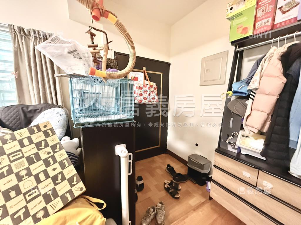 力漢好心晴三面光兩房房屋室內格局與周邊環境