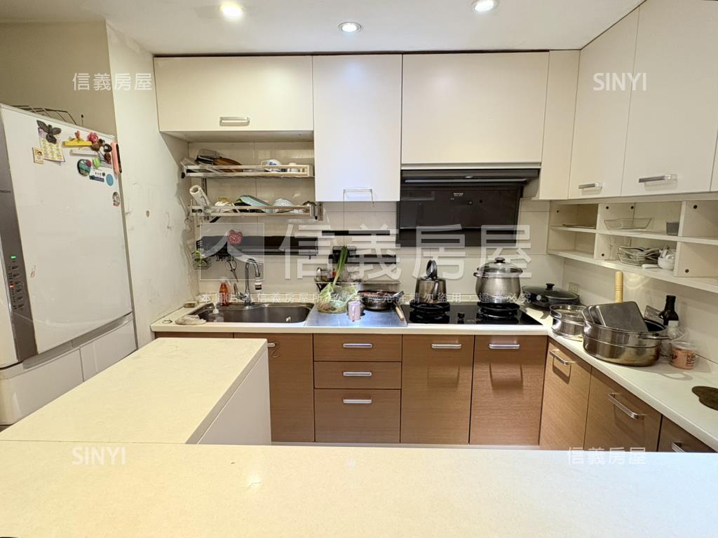 近捷運～樹海開闊雅居房屋室內格局與周邊環境